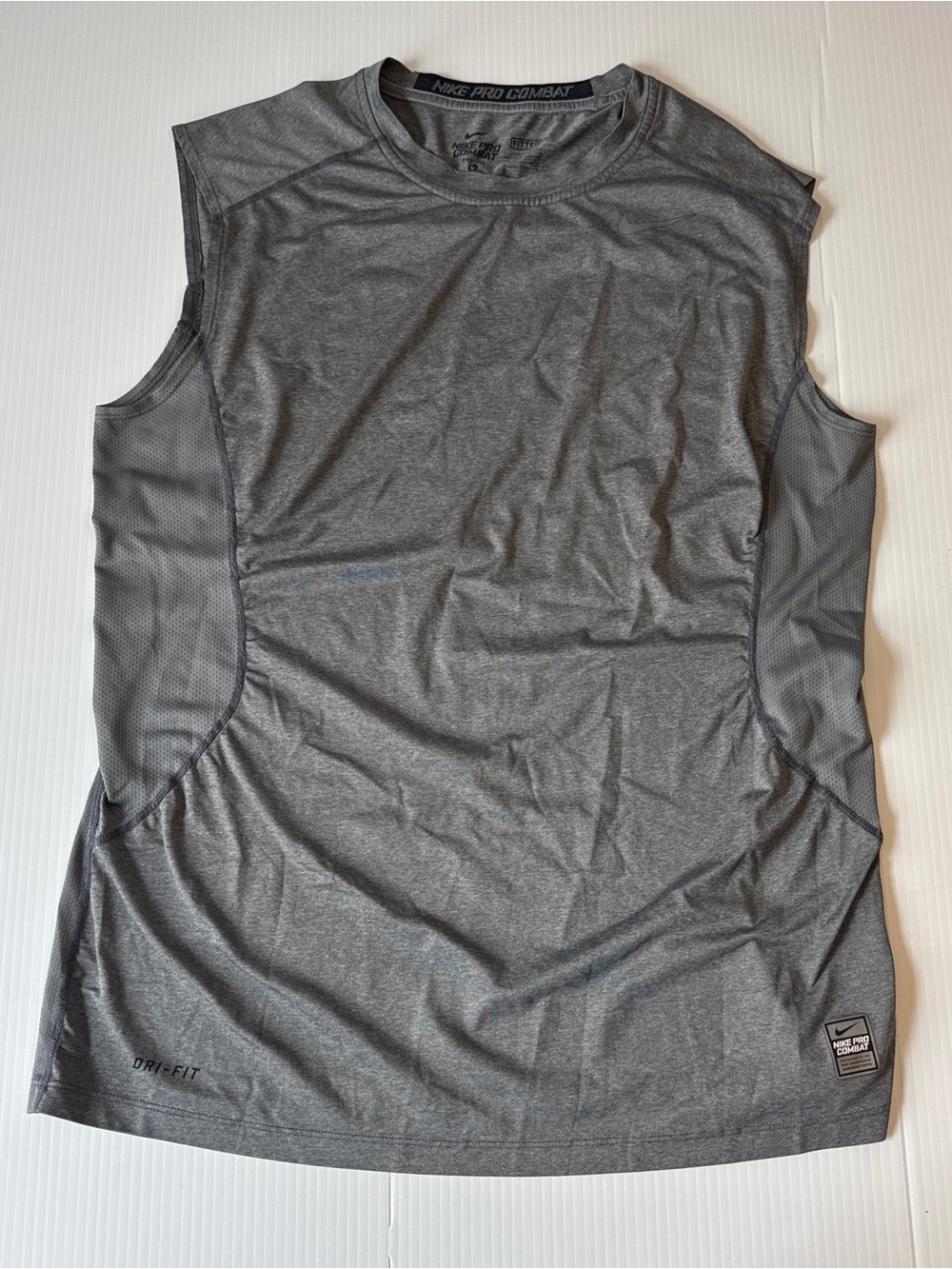 Nike Pro Combat Dri-FIT Gray Sleeveless Compression Training Gym Shirt Men Large